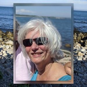 Meet your Posher, Liz